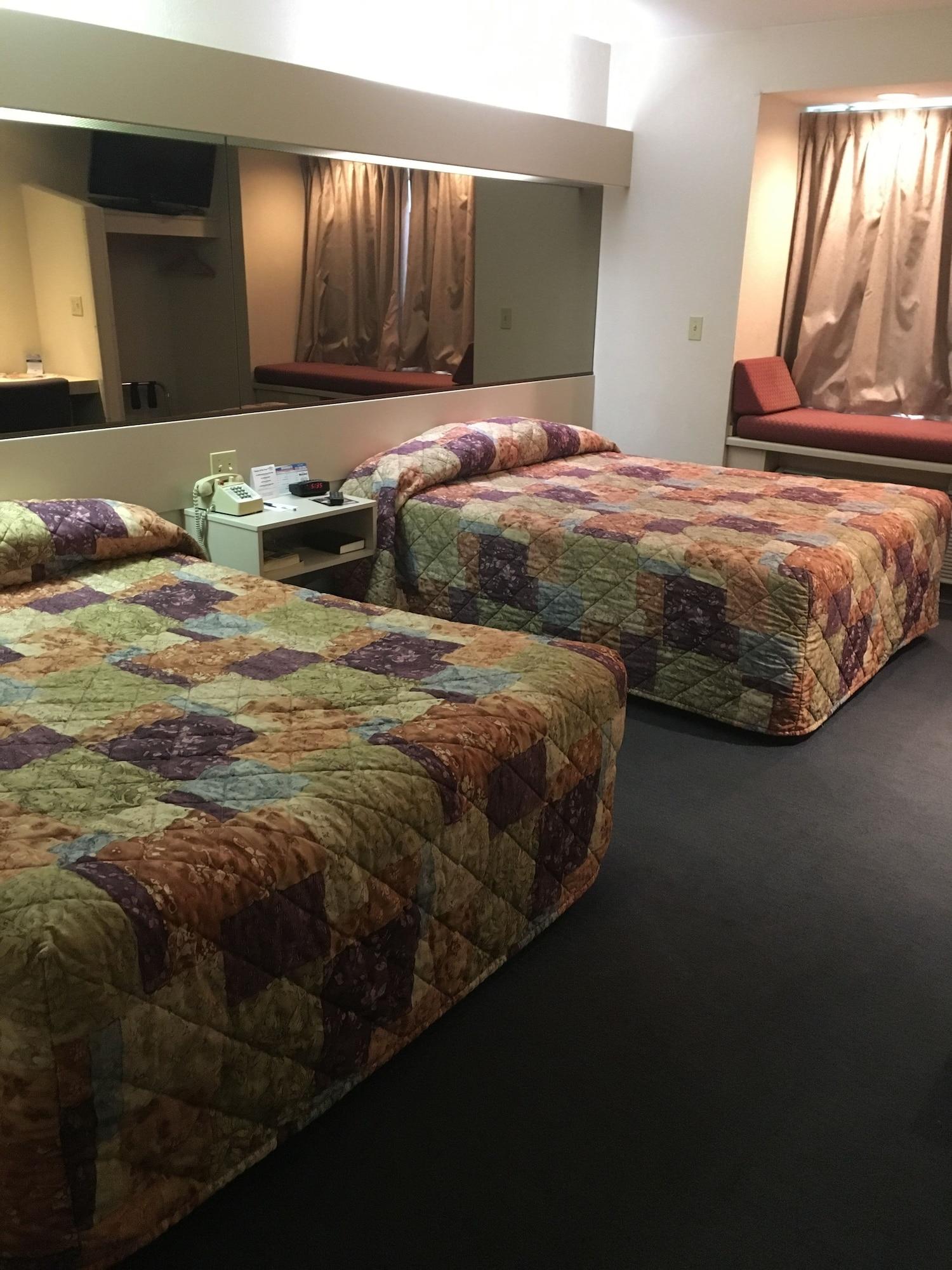 Microtel Inn By Wyndham Champaign Kültér fotó