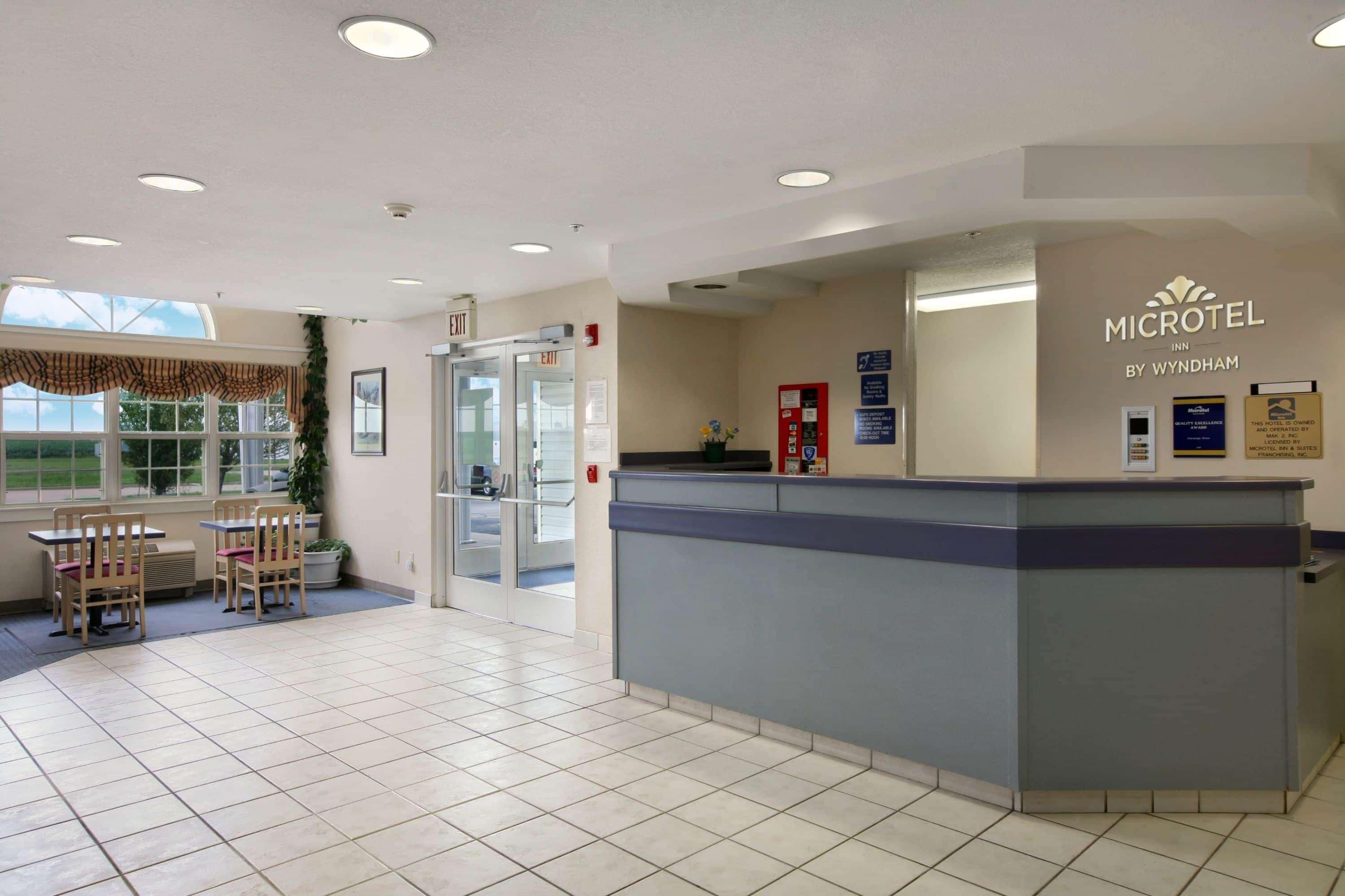 Microtel Inn By Wyndham Champaign Kültér fotó